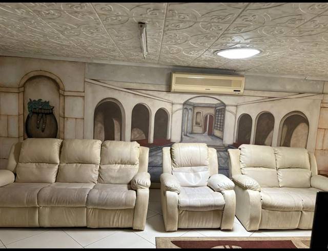 6 BEDROOM HOUSE FOR SALE IN LAUDIUM